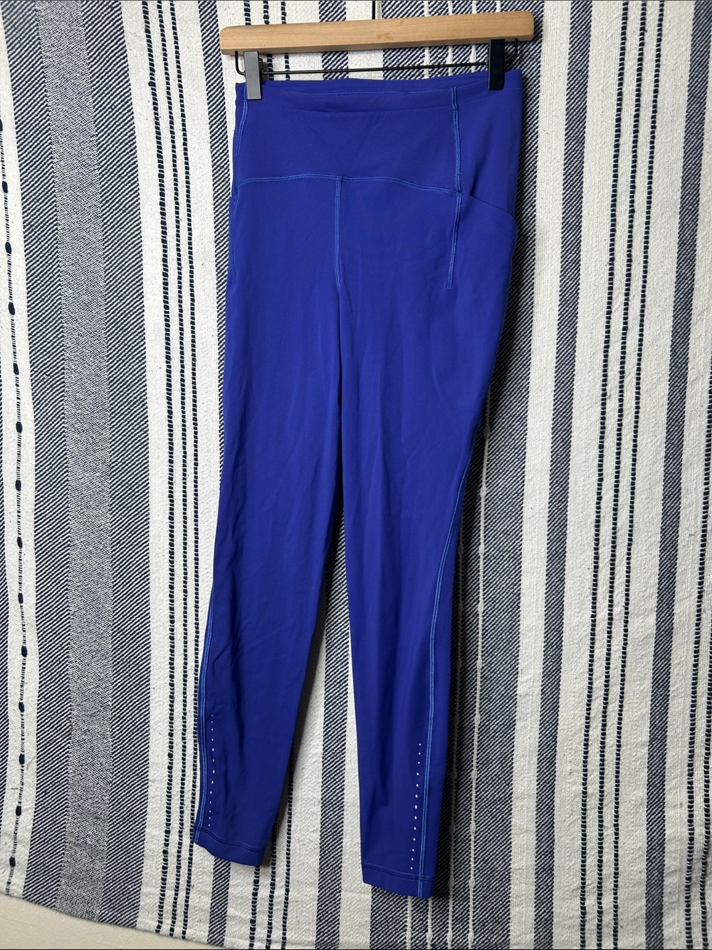 Lululemon Swift Speed High Rise Tight 28” Brushed Luxtreme* - Picture 5 of 7